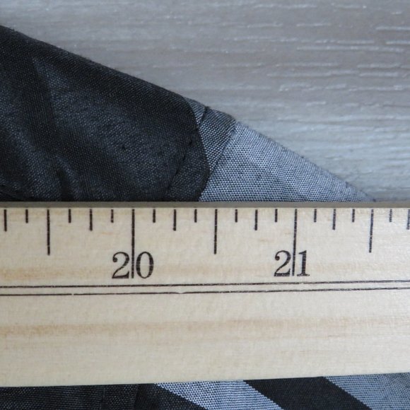 True Rock* Men's Short Sleeve Button Down Curved Hem Chest Pocket Shirt~Size XXL - Picture 6 of 11